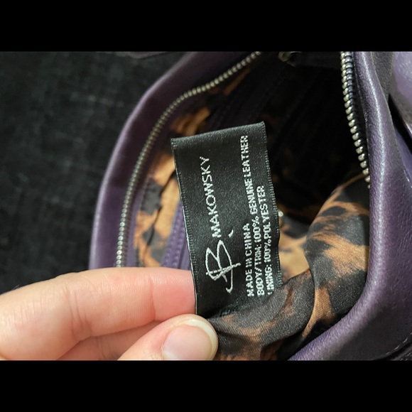 Purple B Makowsky Leather Purse - Picture 9 of 11